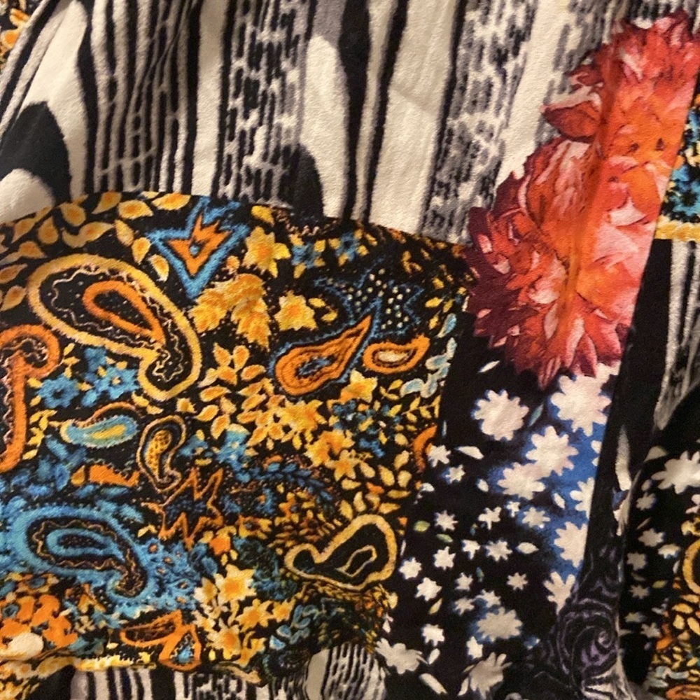 Minkpink fun print 3/4 sleeve romper - Picture 4 of 6